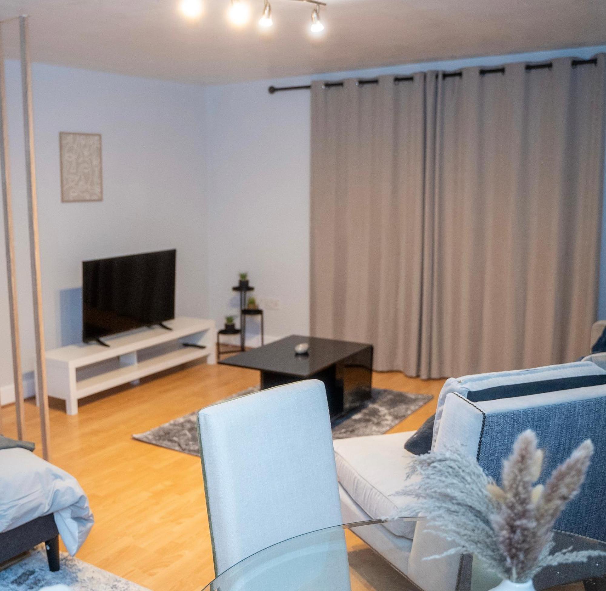 Cozy 1 Bed In Canary Wharf - Near Excel & Greenwich With Gym Acces London Eksteriør bilde